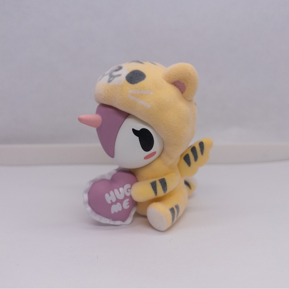 Huggy – Tokidoki Cozy Unicorno Series